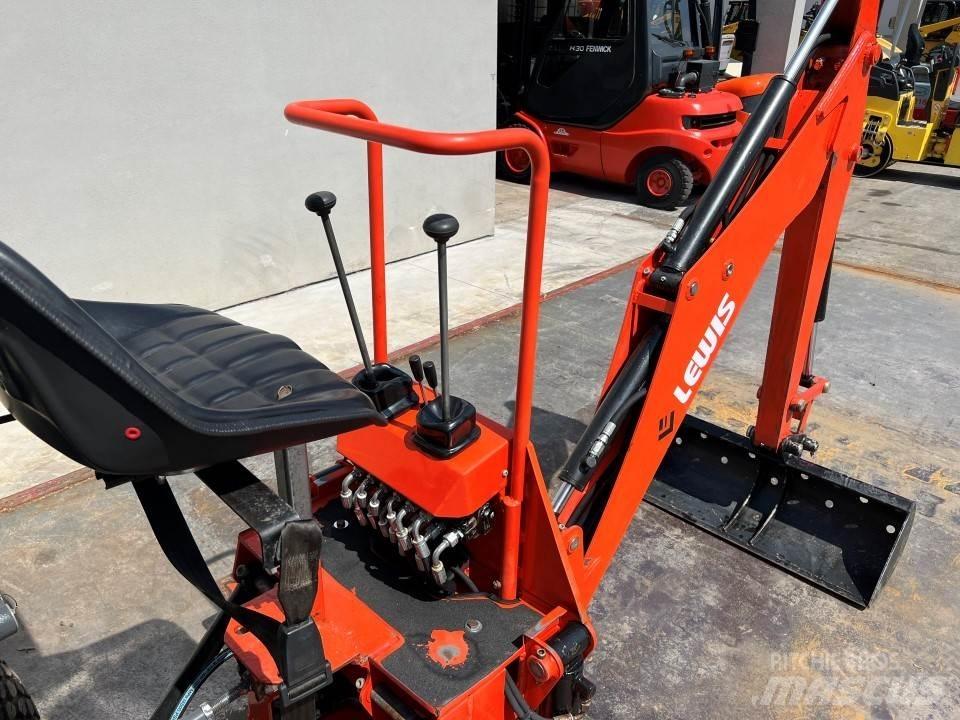 Kubota B2231 Traktorgravere