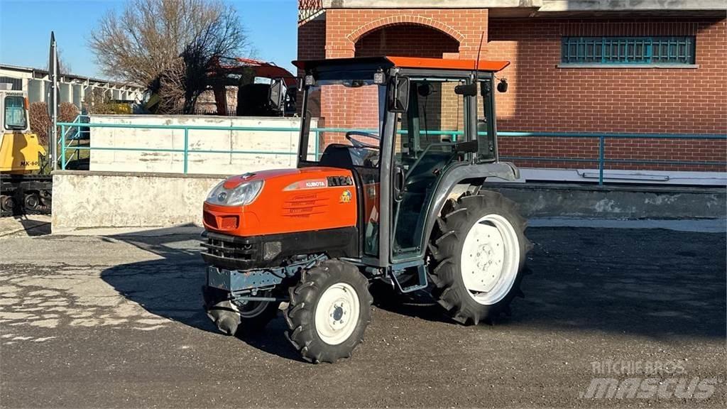 Kubota KT24 4X4 Snøploger- og skjær