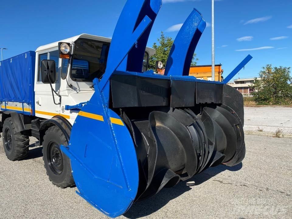 Mercedes-Benz UNIMOG Snøploger- og skjær