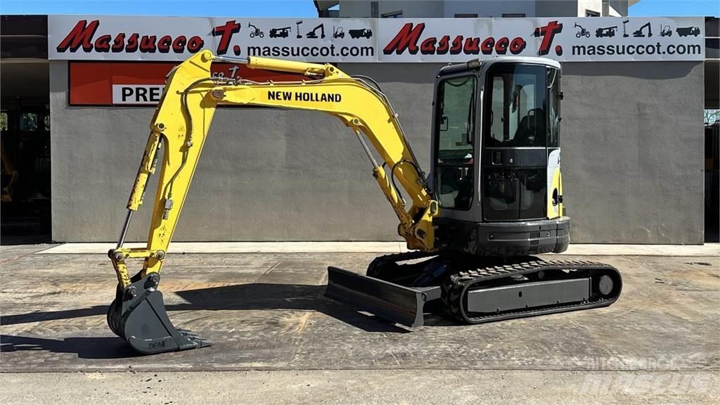 New Holland E 35.2 C Minigravere <7t