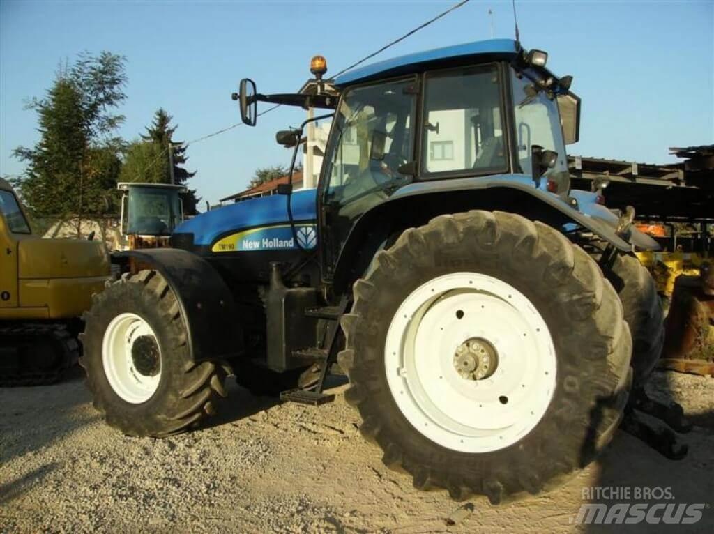 New Holland TM190 Snøploger- og skjær