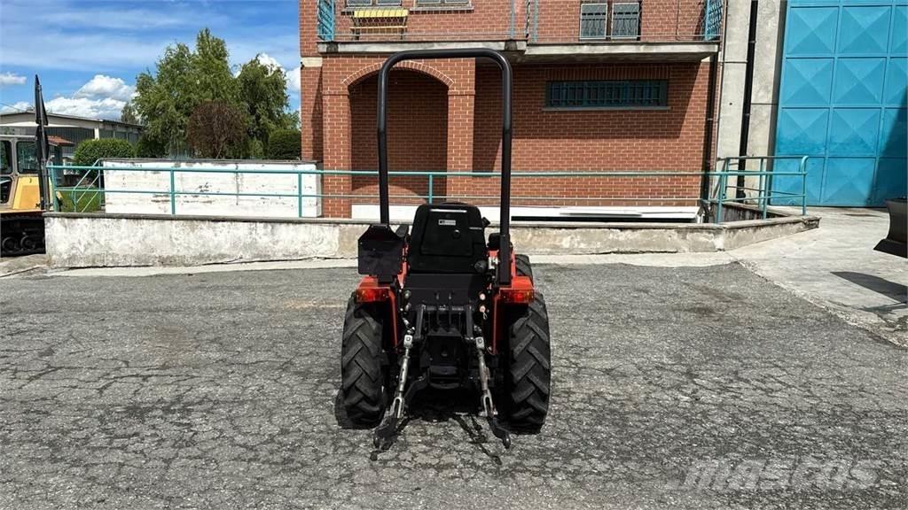  Tigretrac 3800 4x4 Snøploger- og skjær