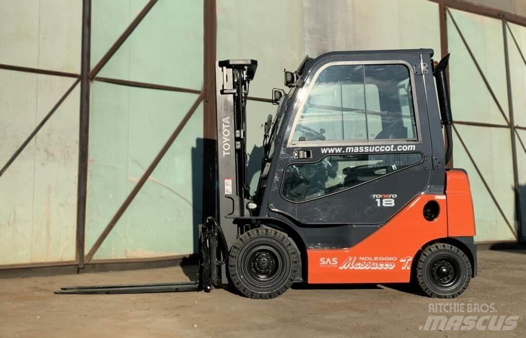 Toyota 02-8FDF18 Diesel Trucker