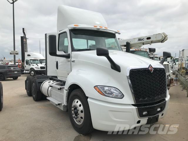 International LT Trekkvogner