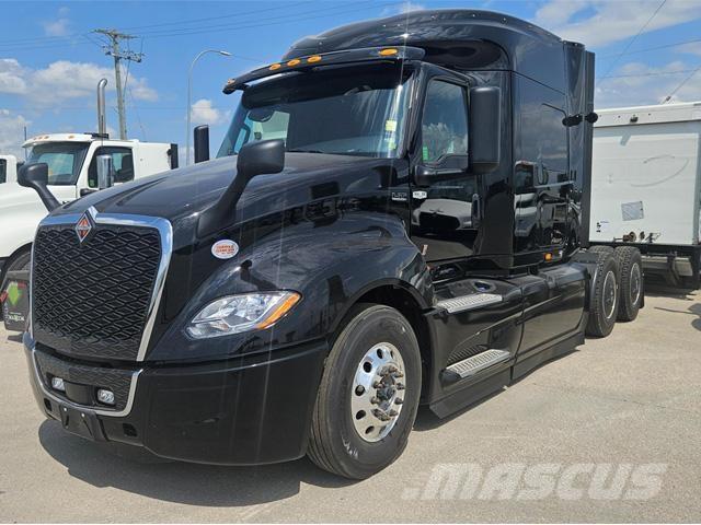 International LT Trekkvogner