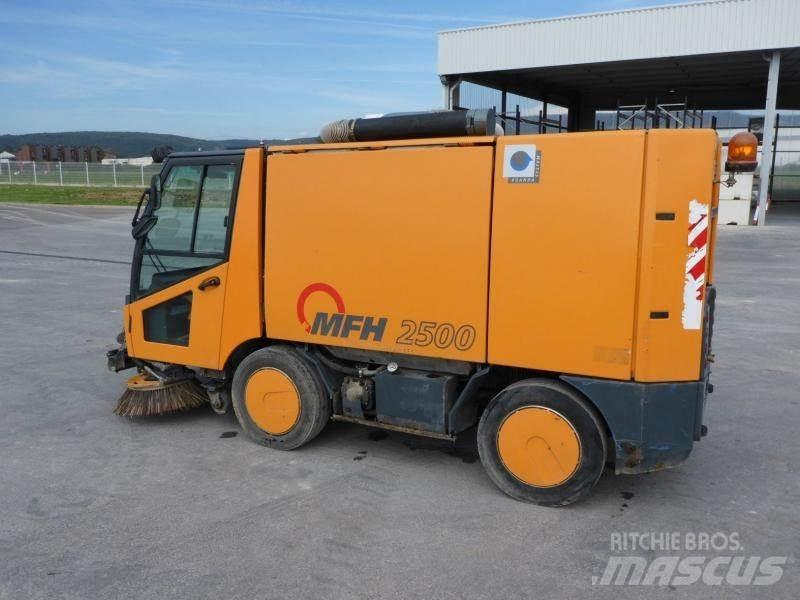Aebi MFH 2500 Feiebiler