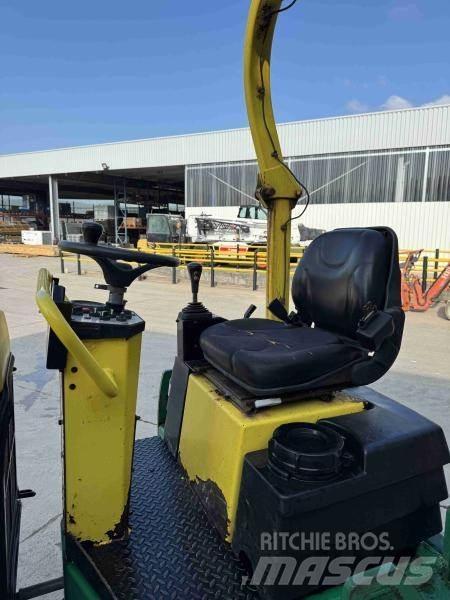 Ammann AV 26 Hjullaster til komprimering