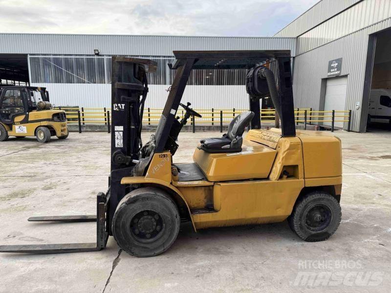 CAT DP40KL Gaffeltrucker - Annet