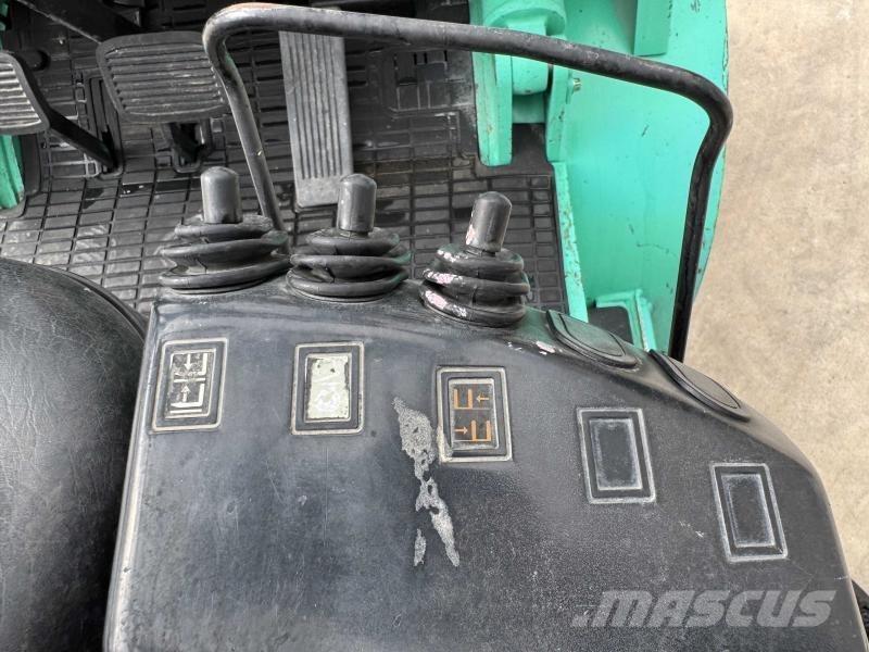 Mitsubishi FG30 Gaffeltrucker - Annet