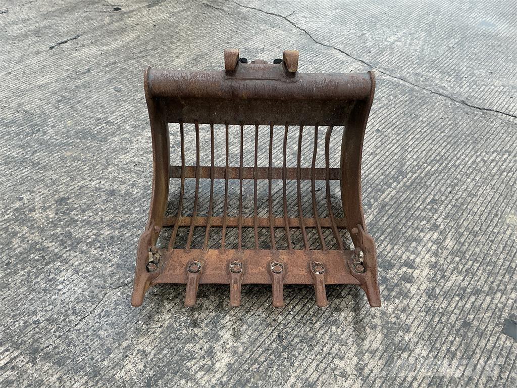  3 Ft Riddle Bucket Landbruk - Annet