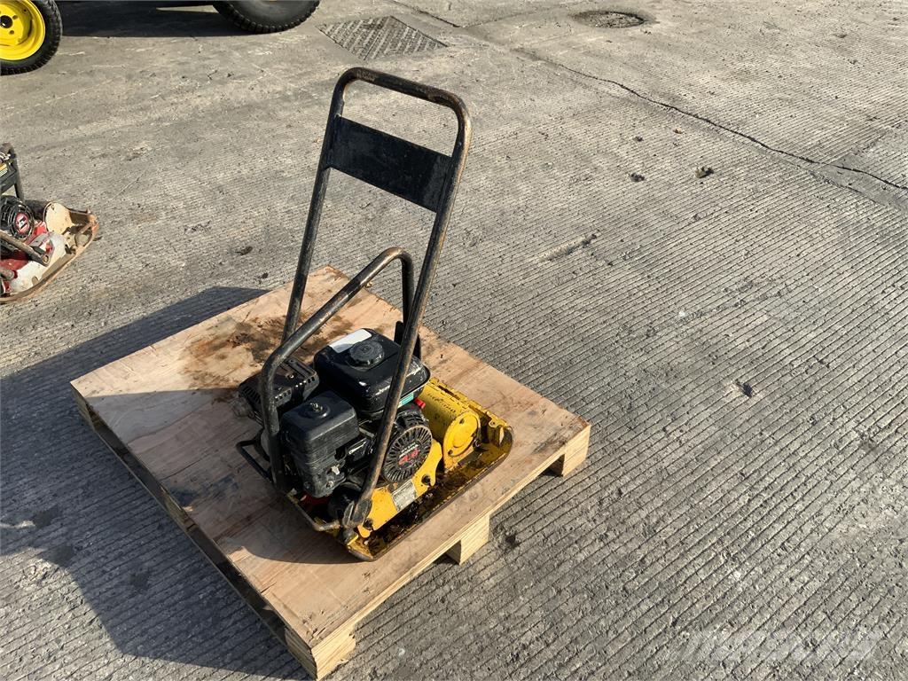 Yellow Wacker Plate Landbruk - Annet