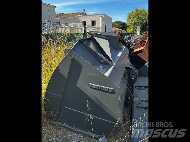 Liebherr  Anlegg - Annet