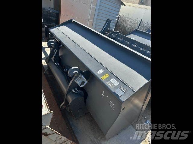 Liebherr  Anlegg - Annet