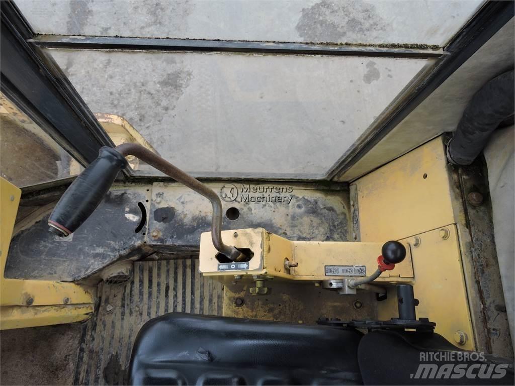 Bomag BW213D-2 Andre Valser