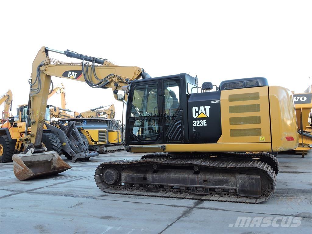 CAT 323E Beltegraver