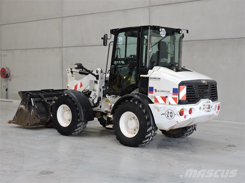 CAT 908M + FORK Hjullastere