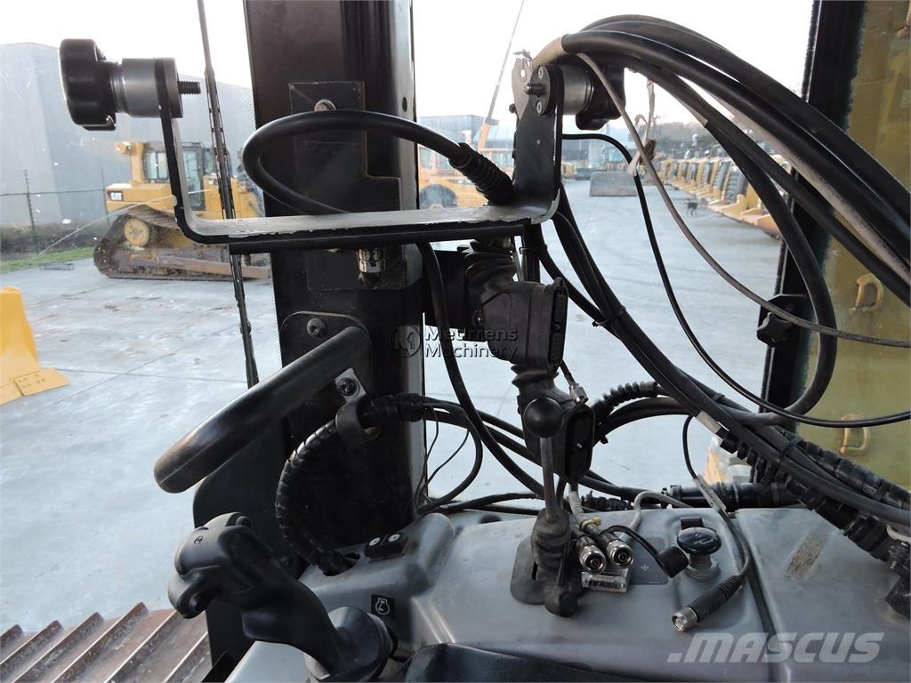 CAT D6NLGP Bulldosere
