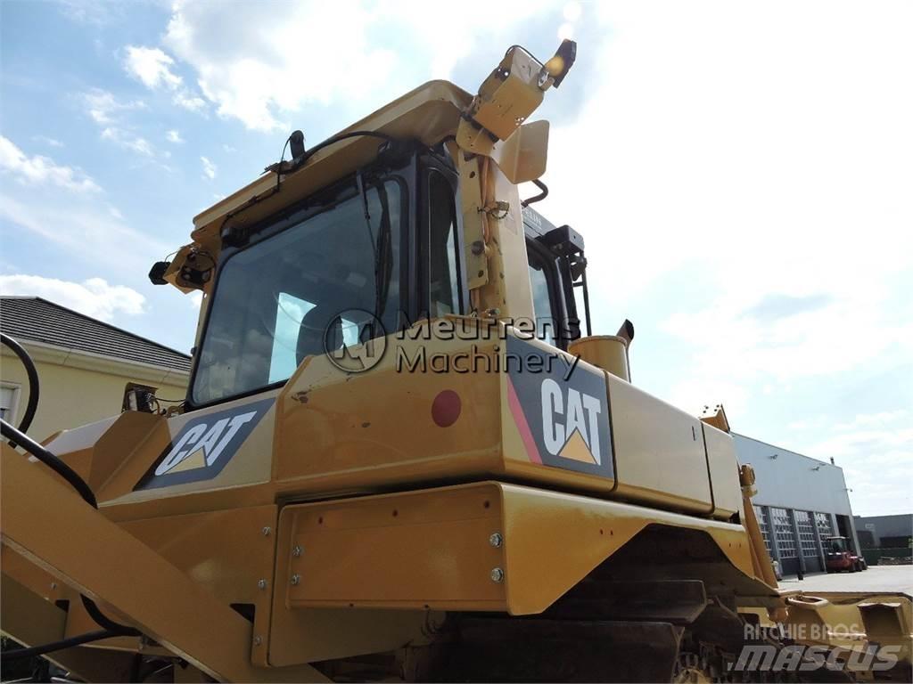 CAT D6TXL Bulldosere