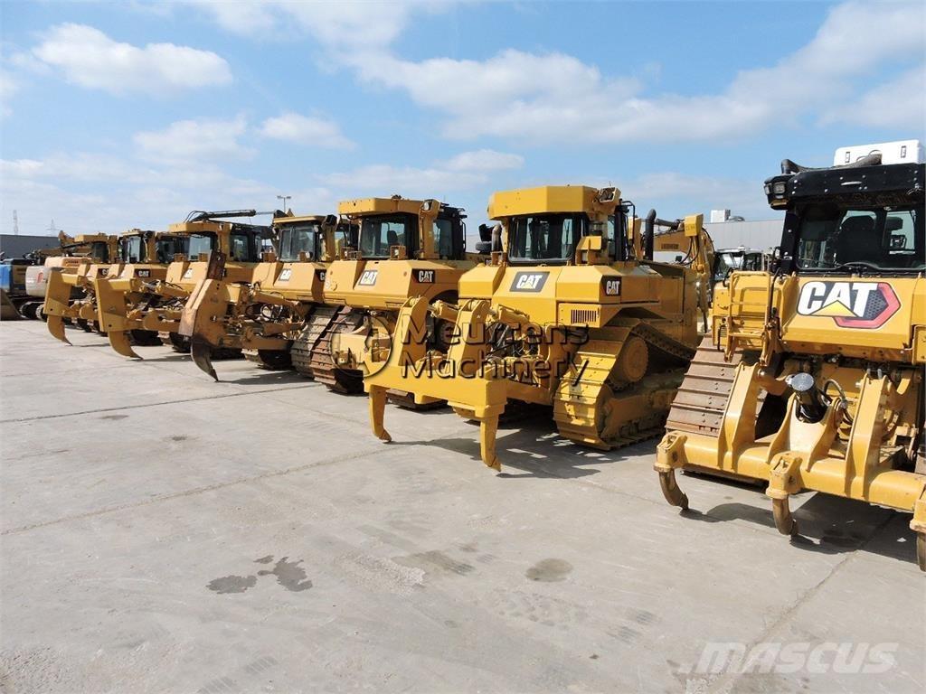CAT D7R Bulldosere