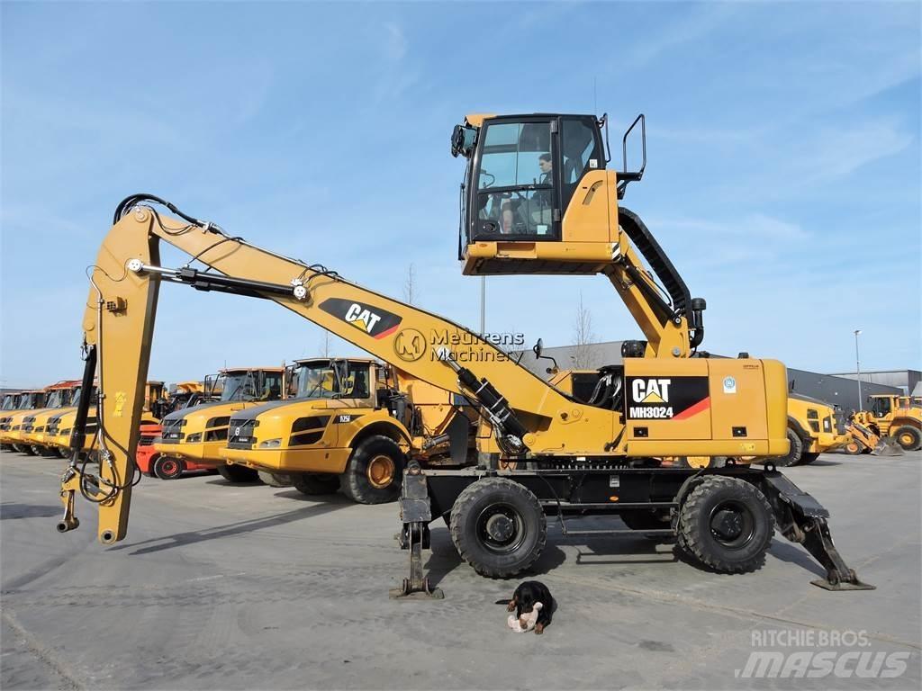 CAT MH3024 Gravemaskiner for avfallshåndtering