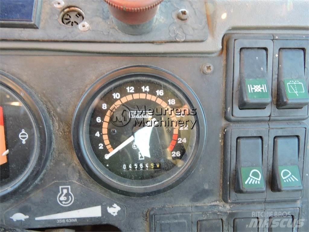 Fermec 965 Traktorgravere