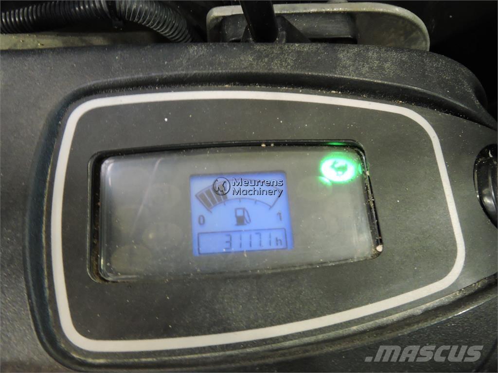 JCB 8025 Anlegg - Annet