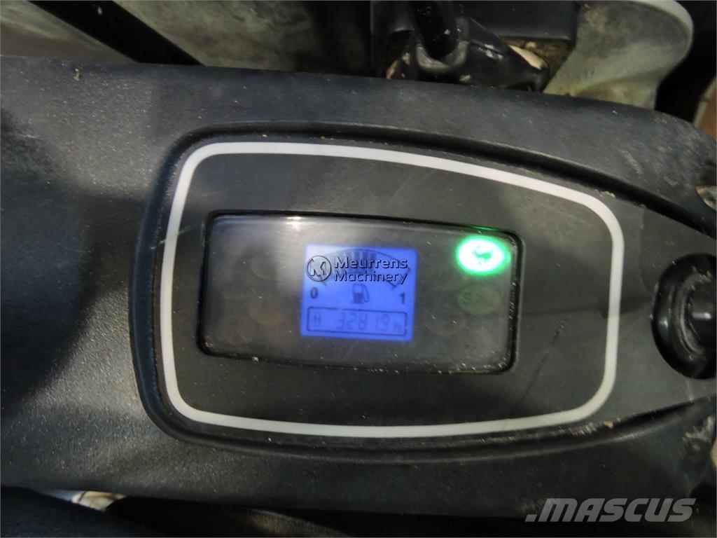 JCB 8025 Anlegg - Annet