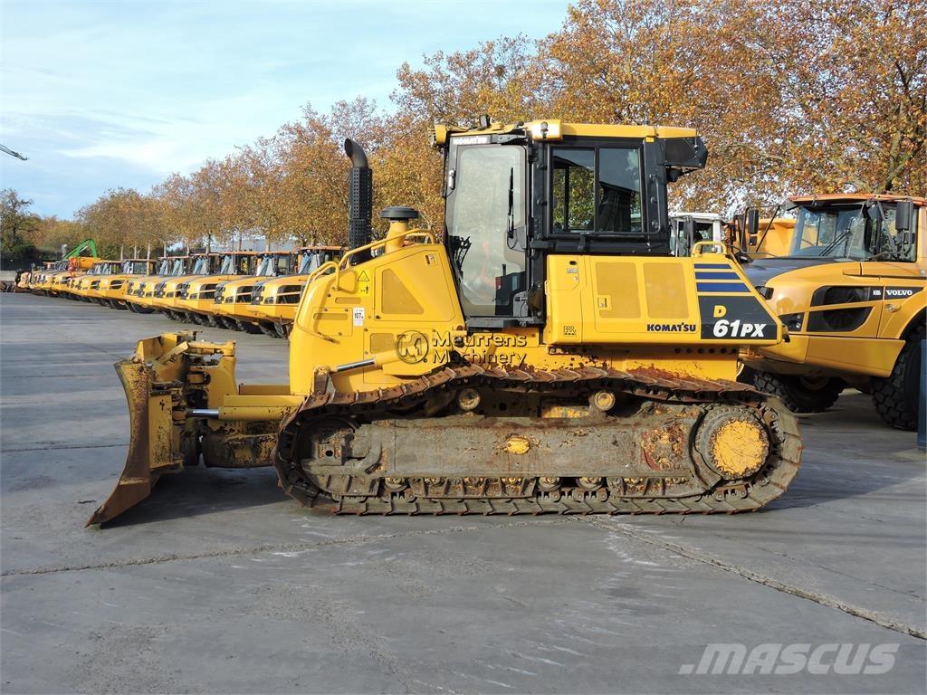 Komatsu D61PX-24 Bulldosere