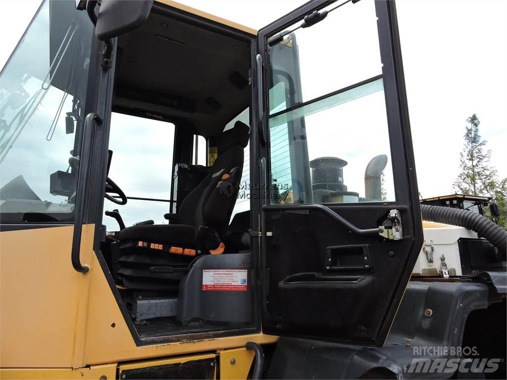 Komatsu WA320 Hjullastere