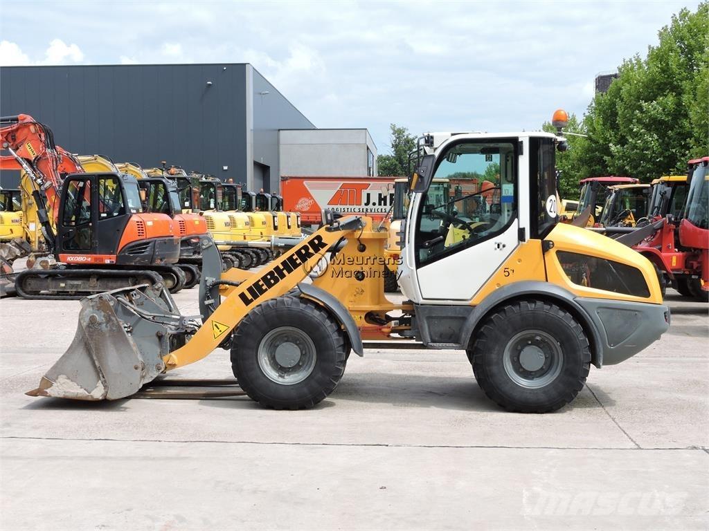 Liebherr L508 + FORK Hjullastere