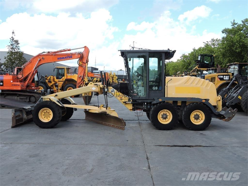 New Holland F106.6A Veihøvler