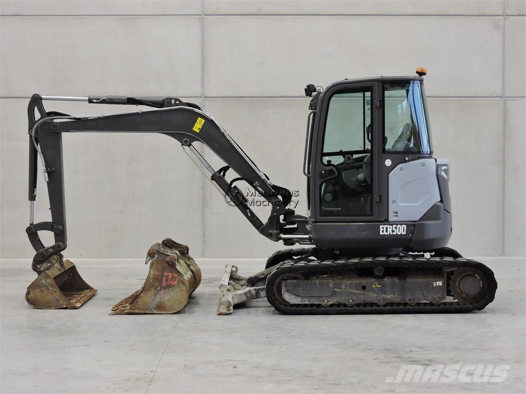 Volvo ECR50D 4 BUCKET Anlegg - Annet
