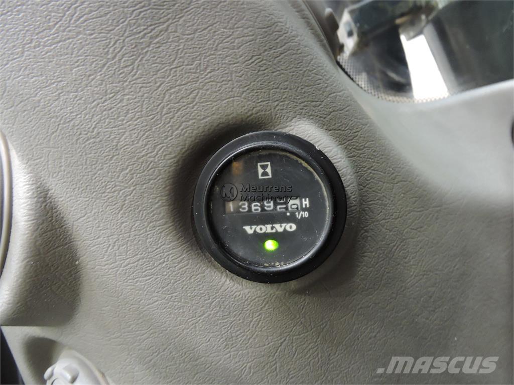 Volvo EW140C Hjulgravere