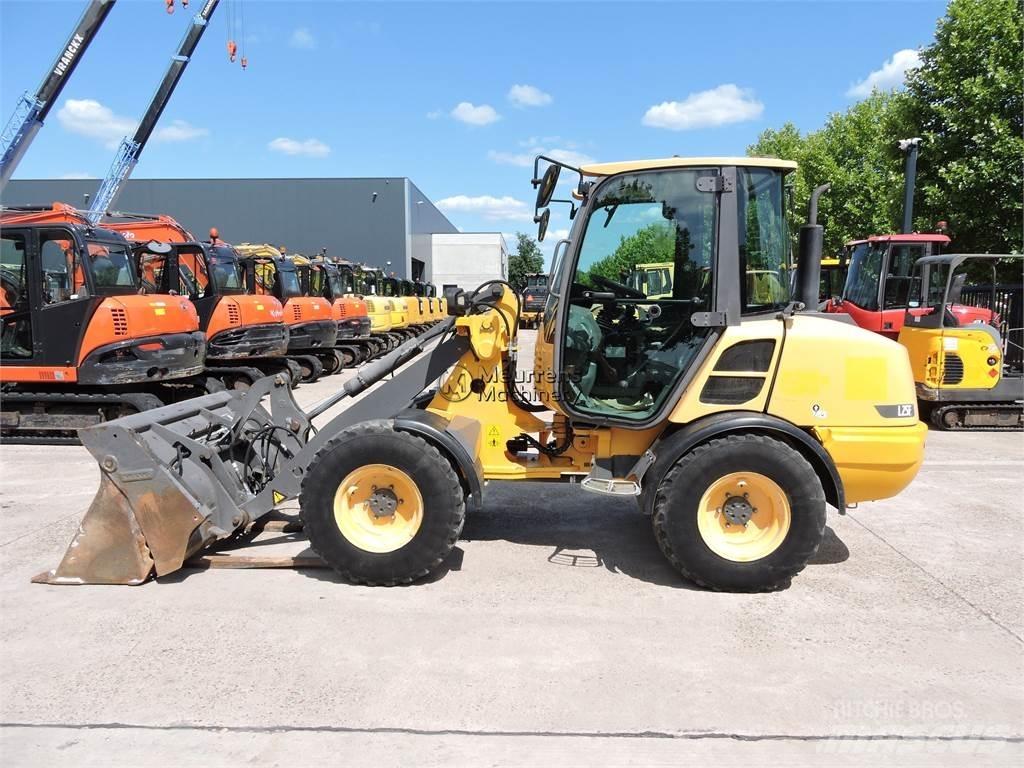 Volvo L25F + FORK Hjullastere