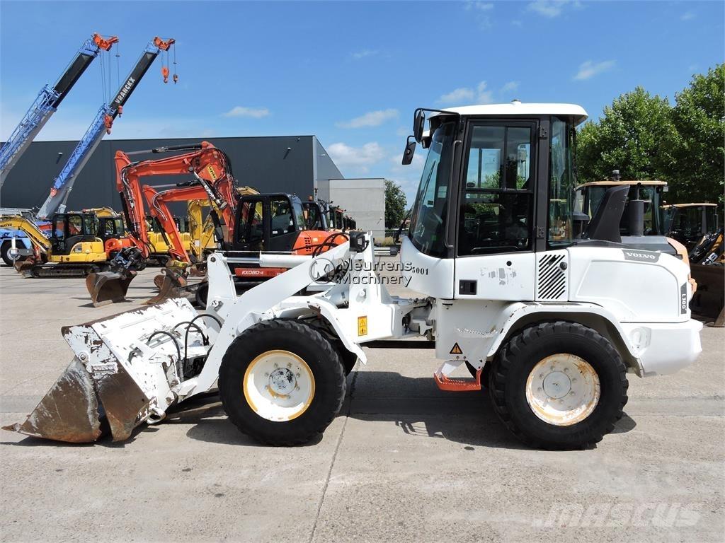 Volvo L30G + FORK Hjullastere