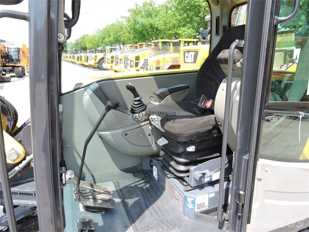 Yanmar SV120 Beltegraver