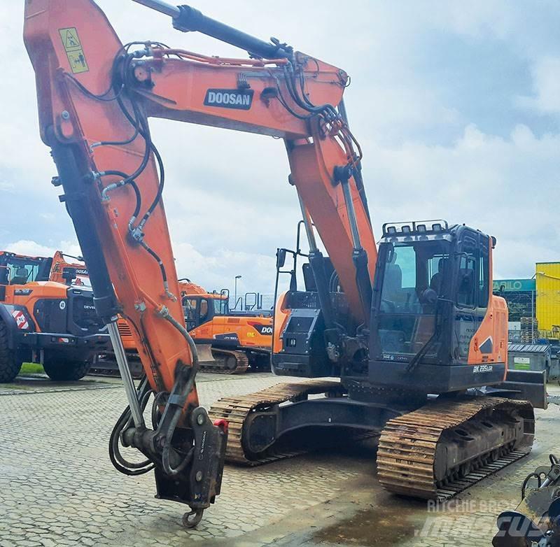 Doosan DX 235 LCR-7 Beltegraver