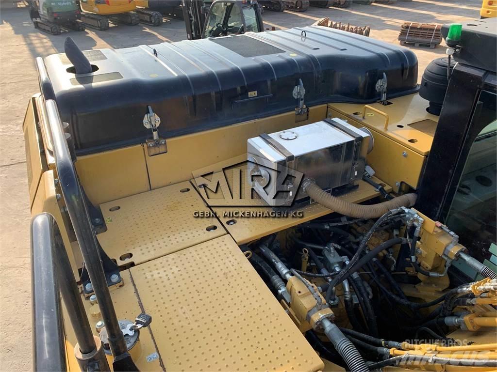 CAT 326F LN Beltegraver