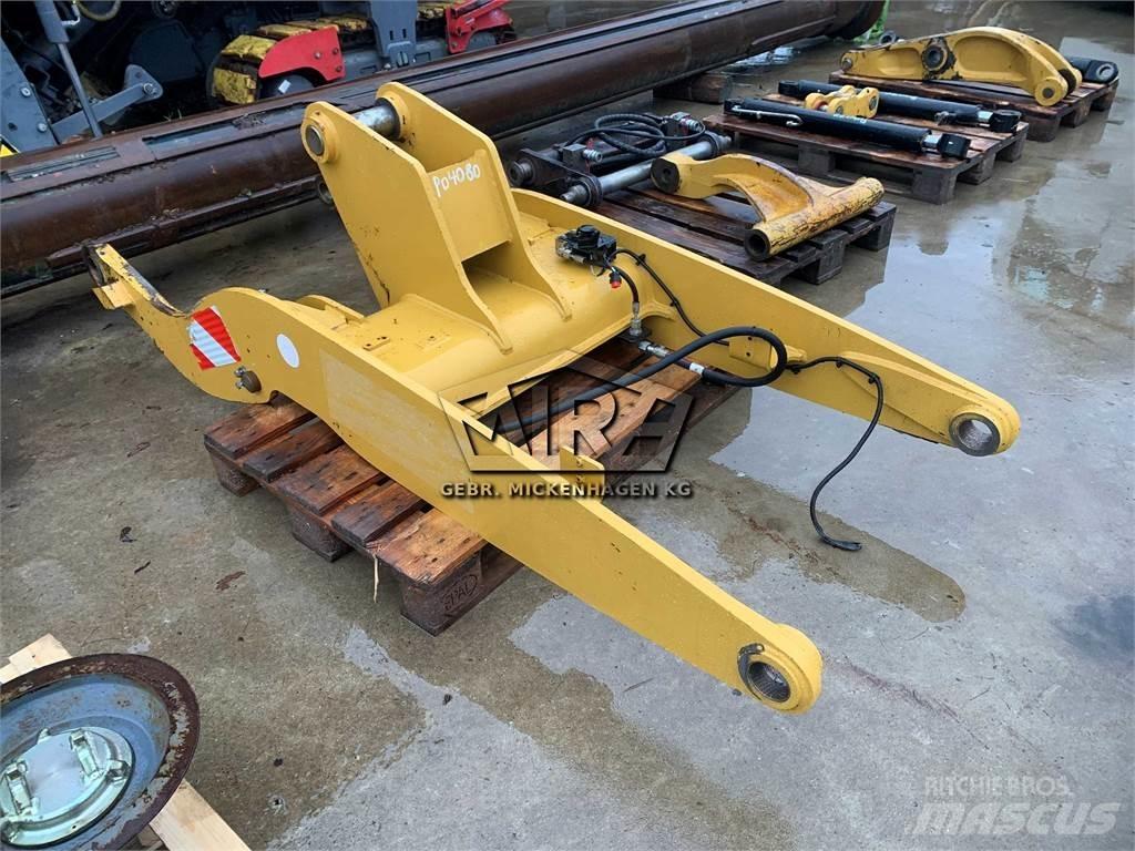 CAT 907 H Bommer og stikker