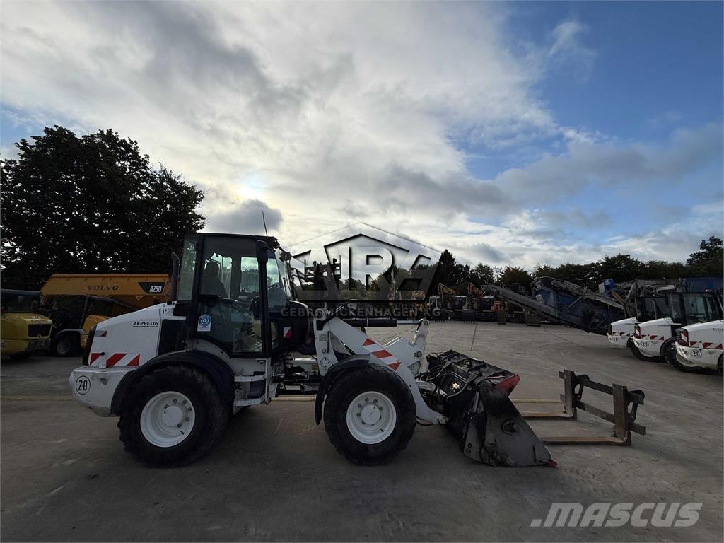 CAT 908 M Hjullastere