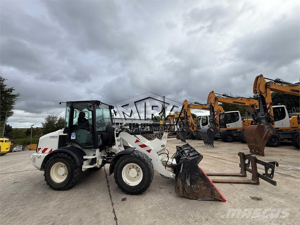 CAT 908 M Hjullastere