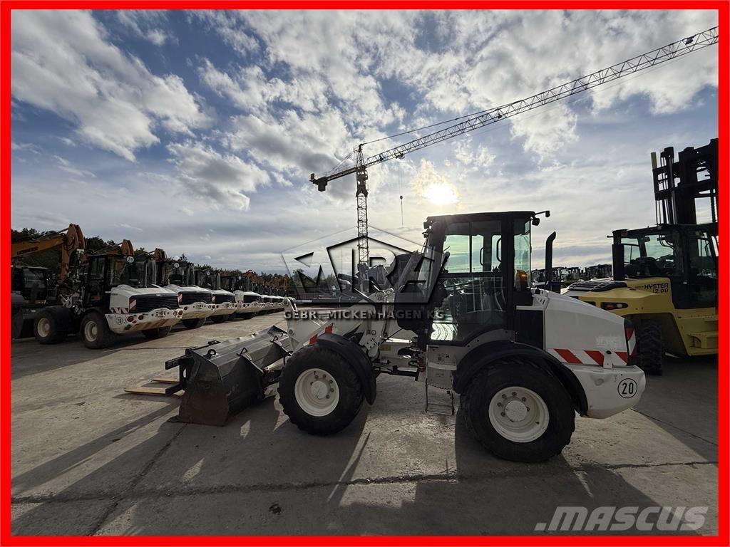 CAT 908M Hjullastere