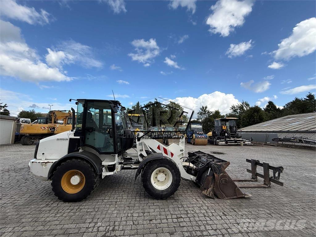 CAT 908M Hjullastere