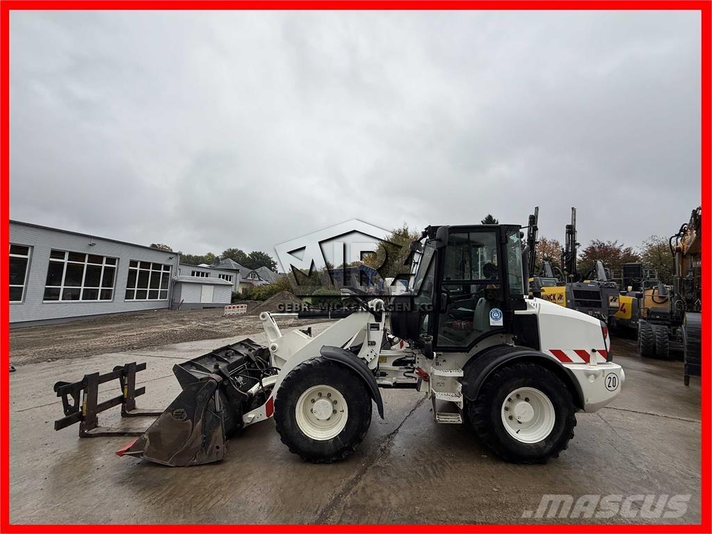 CAT 908M Hjullastere