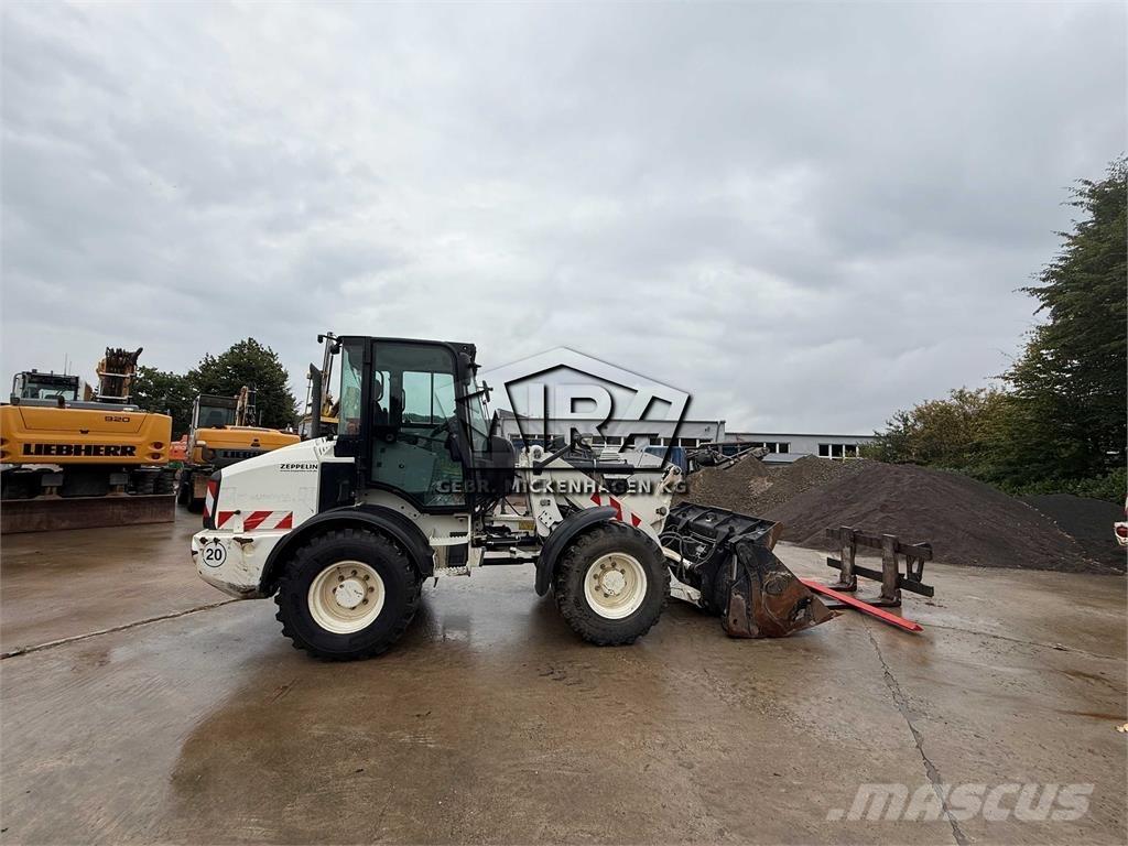 CAT 908M Hjullastere