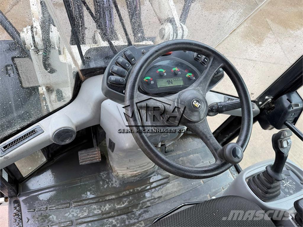 CAT 908M Hjullastere