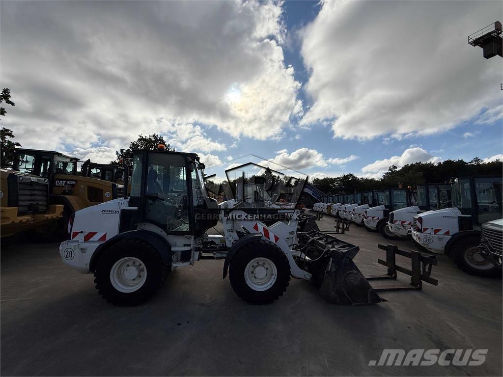 CAT 908M Hjullastere