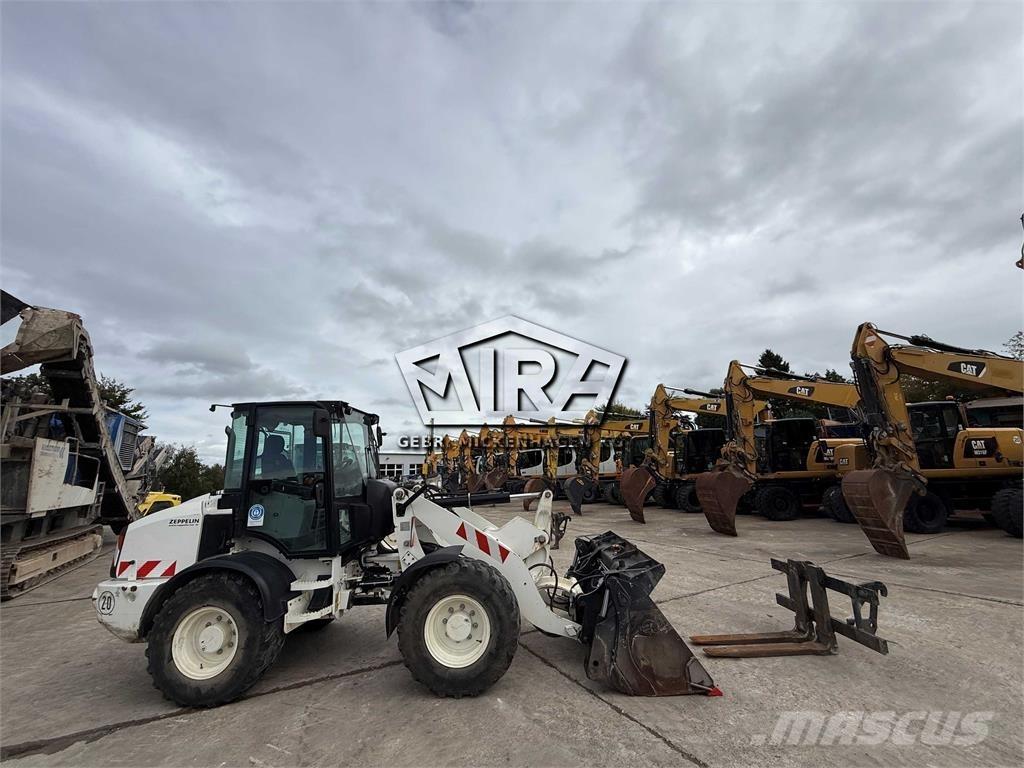 CAT 908M Hjullastere