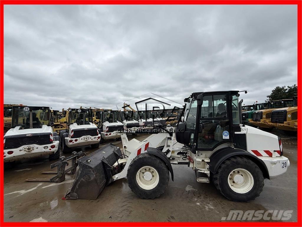 CAT 908M Hjullastere