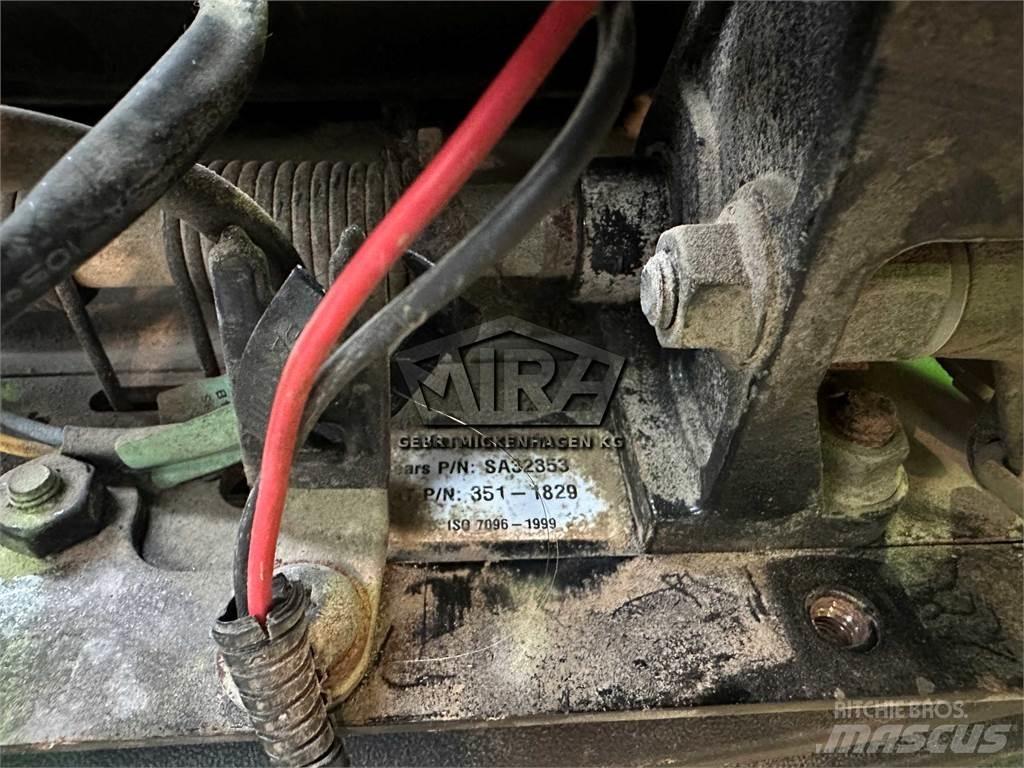 CAT 966 KXE / Sitz Førerhus og Interiør